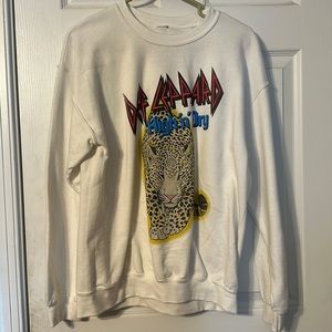 Oversized Def Leppard Sweatshirt